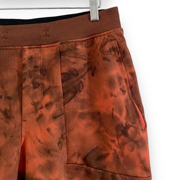 Lululemon Textured Tech Short 7" Diamond Dye Warm Coral Seared Grey Orange Large - Picture 6 of 11